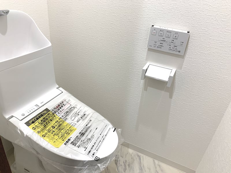 ワイズ桃山御陵 内観写真（トイレ）